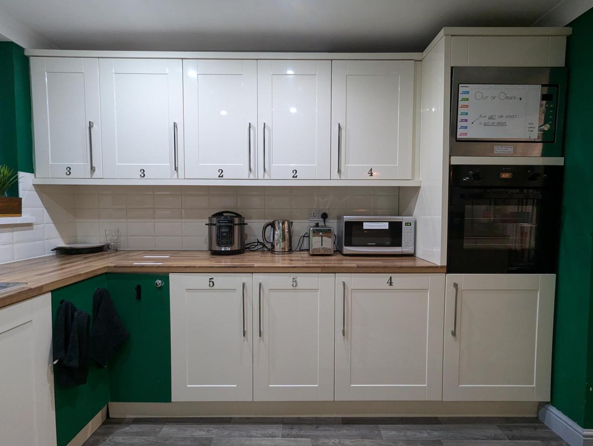 סוואנסי R3 - Cozy Small Double - City & Beach Access, Wifi, Free Parking - Self Catering מראה חיצוני תמונה
