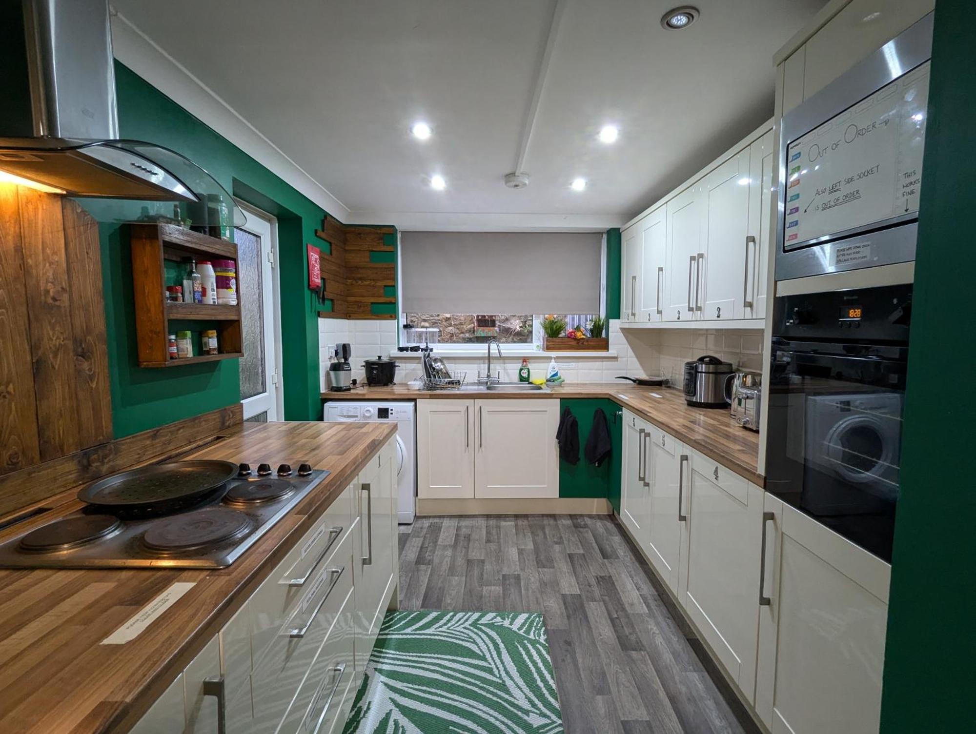 סוואנסי R3 - Cozy Small Double - City & Beach Access, Wifi, Free Parking - Self Catering מראה חיצוני תמונה