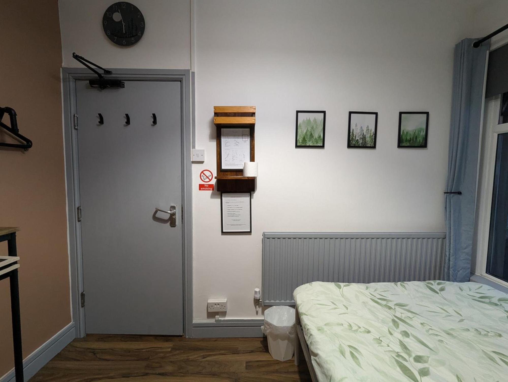סוואנסי R3 - Cozy Small Double - City & Beach Access, Wifi, Free Parking - Self Catering מראה חיצוני תמונה