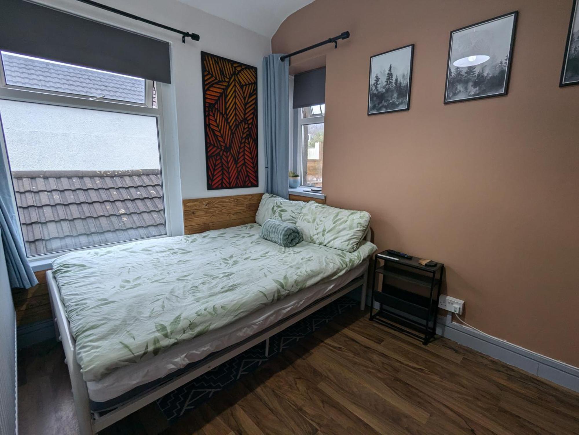 סוואנסי R3 - Cozy Small Double - City & Beach Access, Wifi, Free Parking - Self Catering מראה חיצוני תמונה